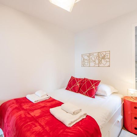 Spacious And Bright 2-Bedroom Large Apartment Very Close To Paris - Near Metro Boulogne-Billancourt Luaran gambar