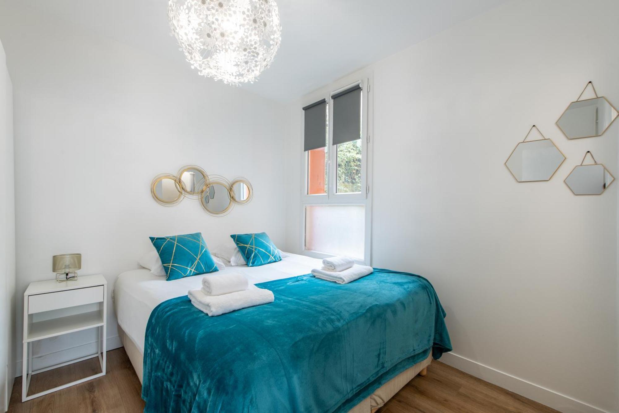 Spacious And Bright 2-Bedroom Large Apartment Very Close To Paris - Near Metro Boulogne-Billancourt Luaran gambar