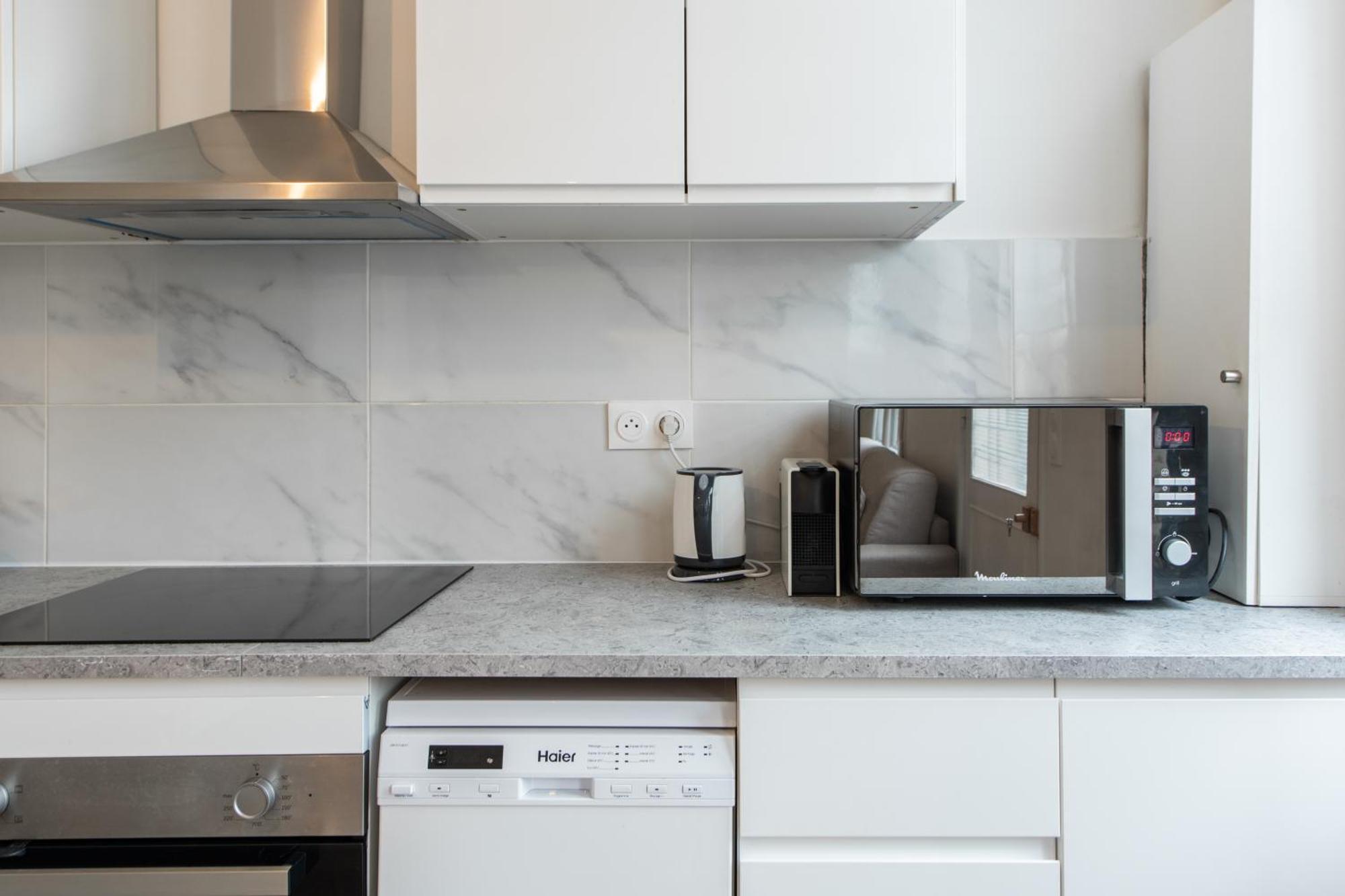 Spacious And Bright 2-Bedroom Large Apartment Very Close To Paris - Near Metro Boulogne-Billancourt Luaran gambar