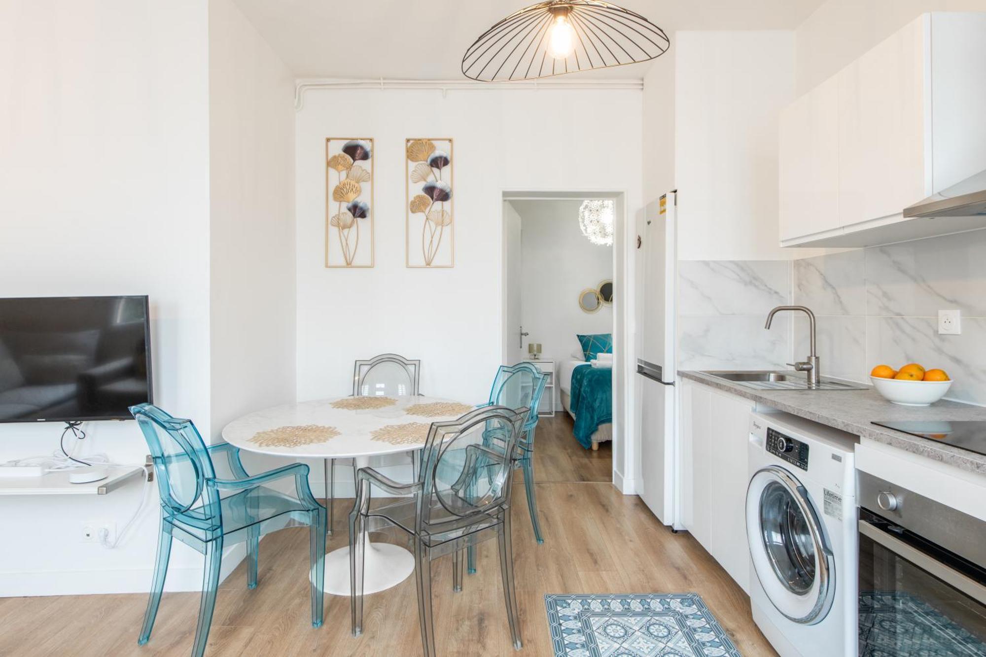 Spacious And Bright 2-Bedroom Large Apartment Very Close To Paris - Near Metro Boulogne-Billancourt Luaran gambar